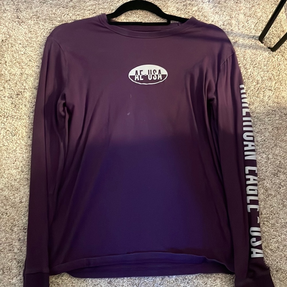 American eagle long sleeve shirt
